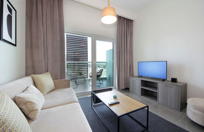 Bloomfields STU with Balcony Leonardo - Photo 4