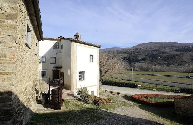 Baciano Azienda Agrituristico Venatoria - Photo 9