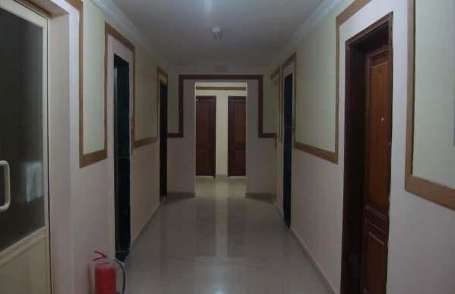 Red Tower Furnished Apartments - Photo 9