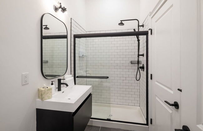 Sosuite 1BR Apt w W/d, Desk Alcove - Photo 5