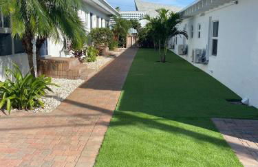 2 min walk to the Beach- Renovated King Studio #2 - Foto 12