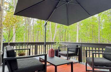 Poconos Modern Chalet I Hot Tub I Home Theater I Fenced Yard I Pet Friendly - Foto 68