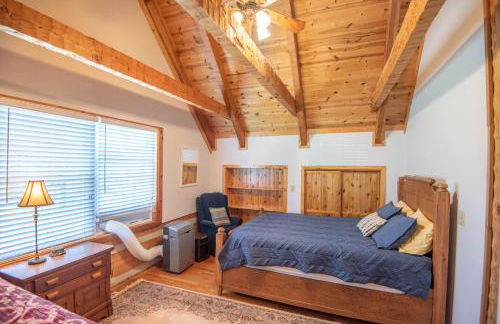 River Access, VIEWS, Sleeps 8, Fire Pit - Foto 22