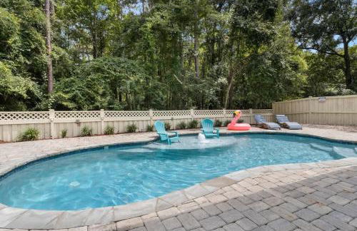 Luxury Bayou Experience with Pool and Outdoor Kitchen - Foto 41
