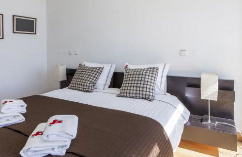 RENT4REST LISBON PARQUE DAS NAÇÕES 17Th FLOOR RIVER VIEW - Photo 26