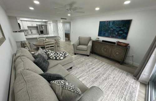 2 BR Condo in St Augustine across from Beach - Foto 3