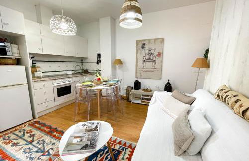 Apartamento con mucho encanto en pleno centro - Photo 9