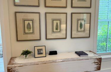 Wharf Street Coastal Escape - 3BR Old Town Luxury - Photo 24