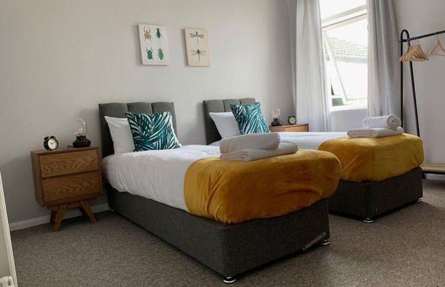 Stayzo 2BR House Accommodation in Peterborough - Foto 10