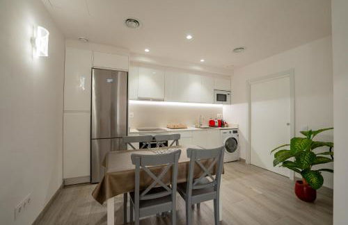 Mimi's Apartment in En Corts - Foto 32
