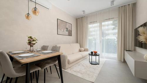 Luksusowe Apartamenty w Centrum Wrocławia Blisko Parku z Klimatyzacją w Salonie by Noclegi Renters - Foto 3