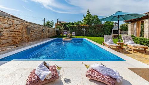 Gorgeous Home In Sisan With Wifi - Foto 2