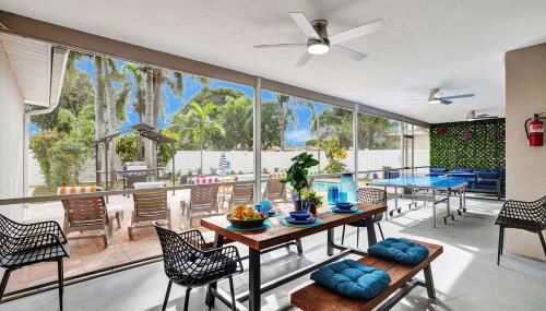 Sensational 5BR Villa Heated Pool near Hard Rock - Foto 3