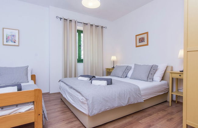 Holiday Home in Zemunik Donji With Pool - Foto 5