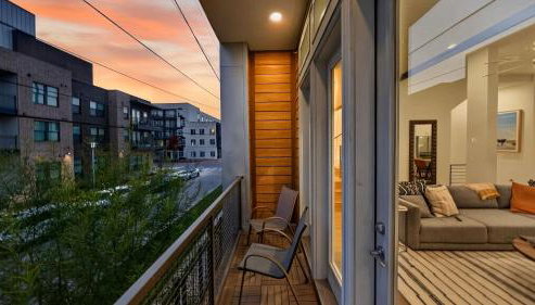 Rooftop Living in Central Austin Near UT Dining Music Concordia Retreat by AvantStay - Foto 2, Other