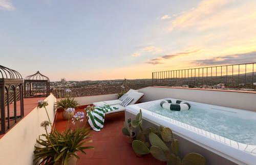 Palazzo Di Lorenzo - Panoramic Terrace and Pool - Photo 50