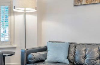 Stylish 3-floor 3bed home with garden near river - Foto 42