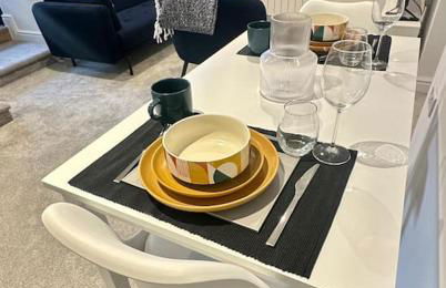 Spacious and Stylish Flat in Trowbridge, Wiltshire - Photo 1