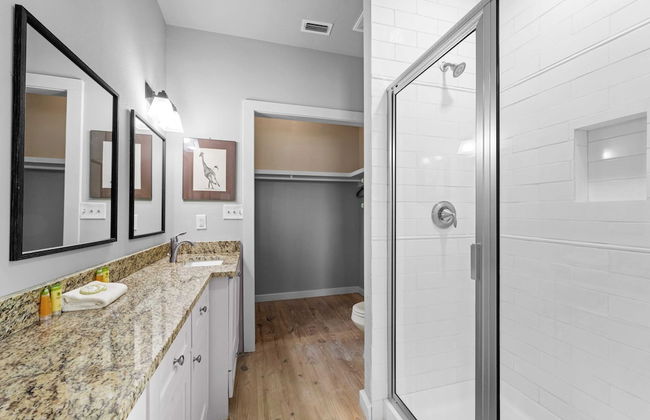 2 Waterfront Homes w/ Views, Pool, Boat Dock Laguna Village Oasis by Avantstay - Foto 11