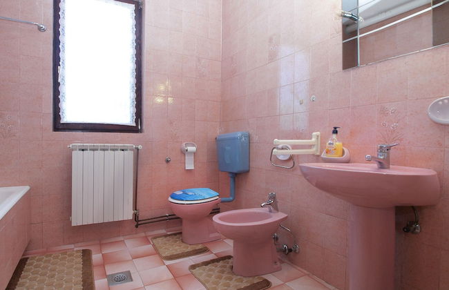 Apartment 1079 - Photo 21