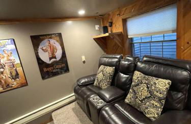 The Great Outdoors - Fantastic home - Lake Cascade - Game room - A/C - Lots of parking - Foto 62