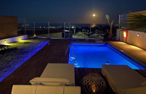 Sea View Sunrise Luxury Apartment - Foto 24