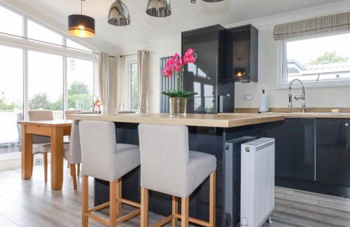 Mordros Lodge - Photo 7