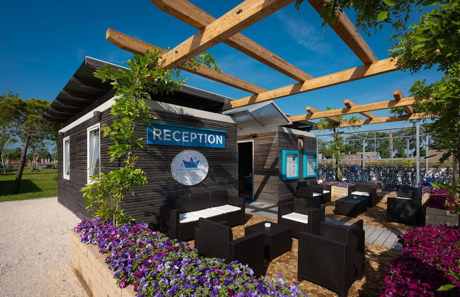 Marina Azzurra Resort - Photo 2