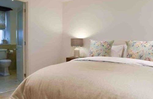 No6, Queens square - Photo 32