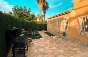 Impresionante Villa con piscina climatizada - OLIVA NOVA - Photo 4