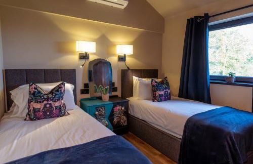 Luxury Lake Front Escape With Hot Tub - Foto 32