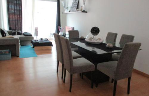 Sunny Little Sister Apartment - 7 min walking from the beach and at 7 min driving from the Airport - Foto 12