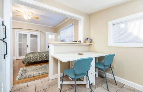 Historic Avenues Loft-Walk Downtown-40 mins to Ski - Foto 10