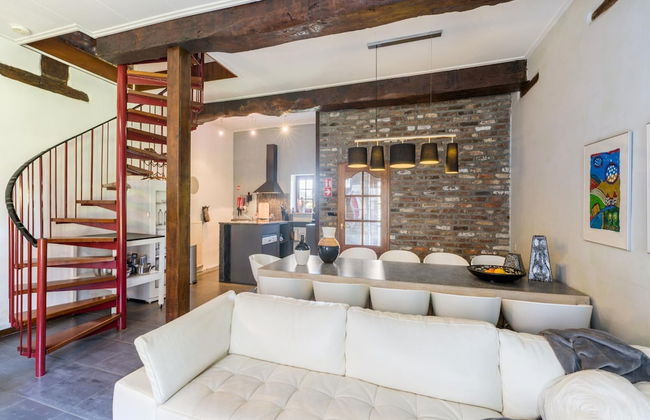 Modern Comfort in a Central Spot - Foto 22