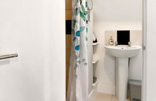 Court Place - Photo 17