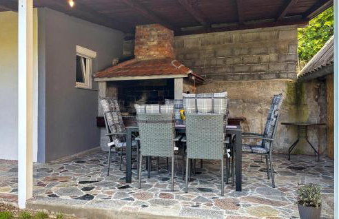 Stunning Home In Salopeki Modruski With Wifi - Photo 12