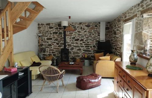 Charmante longère près des côtes Finistériennes - Foto 16