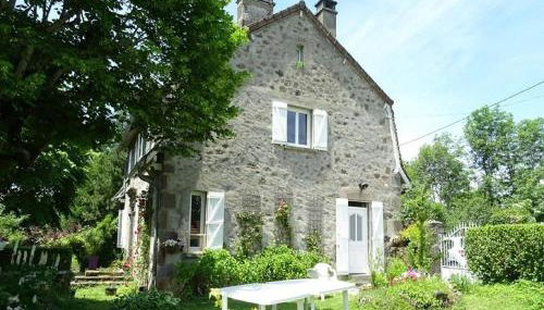 Cottage in Auvergne near Puy Mary - Foto 1