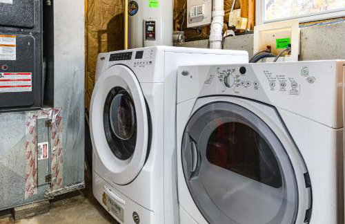 Cozy Ohio Home - Deck, Arcade Games and Near Golfing - Foto 21