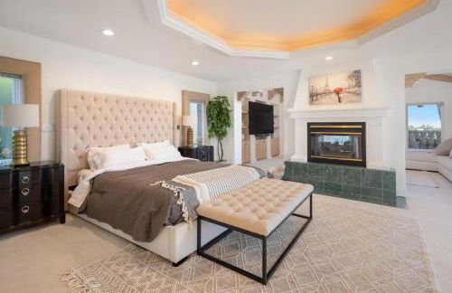 Stradella Spanish - Contemporary Mediterranean Estate w/ Resort-style Yard - Photo 30