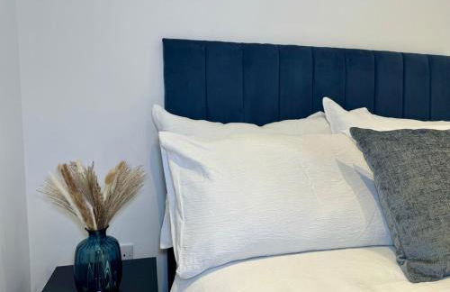 Modern 2 Bedroom Apartment in Central Croydon with Free Parking - Foto 17