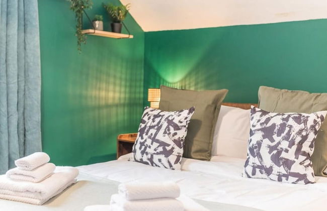 24hr Check-in Pet-friendly Apartment Fast Wifi - Photo 1