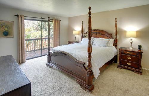 Hike, Golf, Ski and More Family Home in South Weber - Foto 11