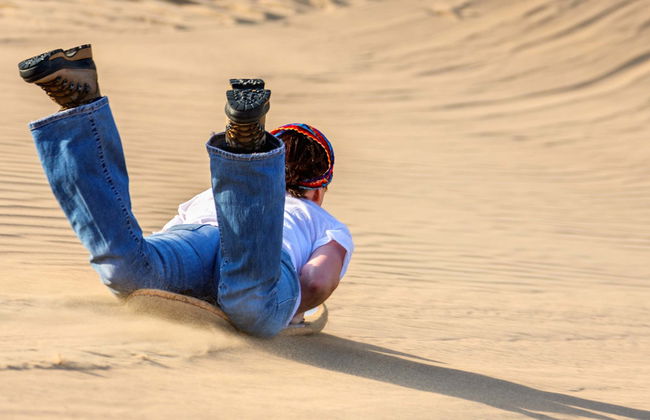 Sandboarding en las dunas de Tifnit - Foto 1