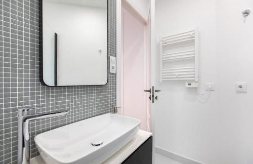 Majestic 4BR/4BATH apartment in Sagrada Familia area - Photo 97