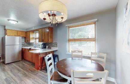 The Halftime Highlight-Big Plays, Comfy Stays - Foto 12