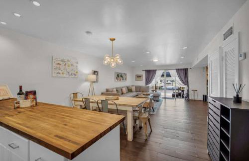 Vista Mar Scenic 3BR Family Waterfront w Private Dock - Foto 8