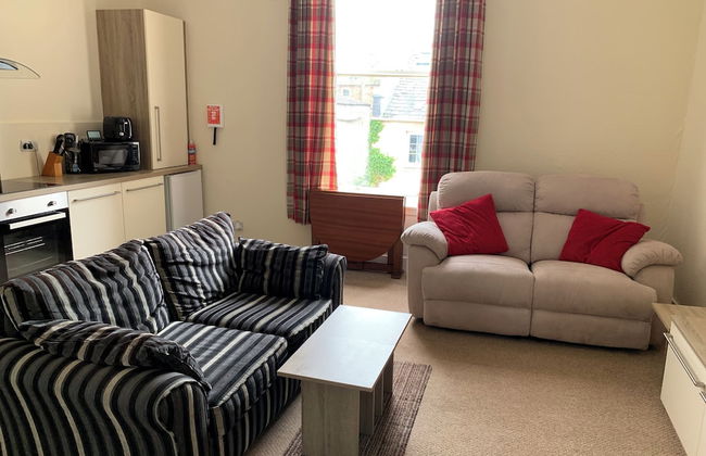 Charlotte Street - Photo 9