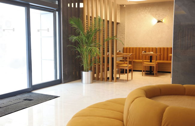 Riva Hotel Alsancak - Photo 4