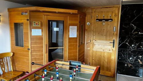 Chalet entier, vue panoramique, ruisseau et sauna. - Foto 3